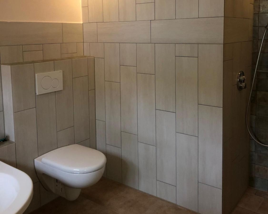 Forsthaus Zu Lichtenhof Homestay Nuremberg
