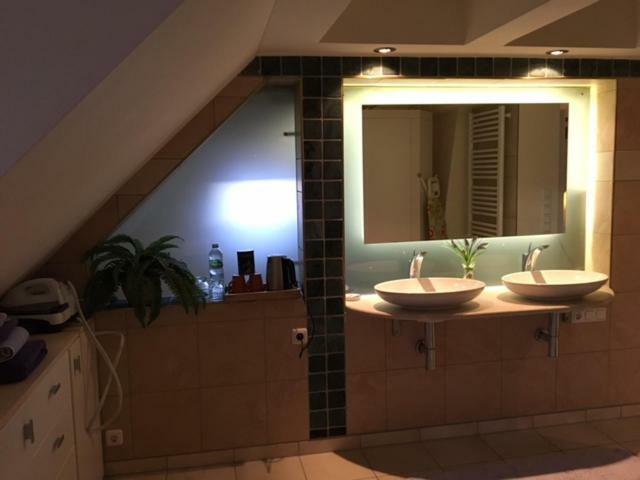 Forsthaus Zu Lichtenhof * Nuremberg